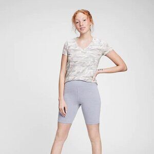 GAP Short Sleeve Light Grey Camo Vintage V-Neck